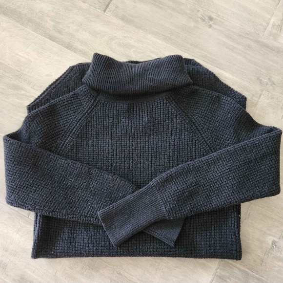 Wilfred Free "Bianca" Sweater Dress - Picture 9 of 12